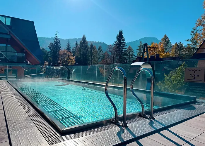 Royal Deluxe 1 i Royal Deluxe 2 luksusowe apartamenty z widokiem na Tatry w sercu Zakopanego